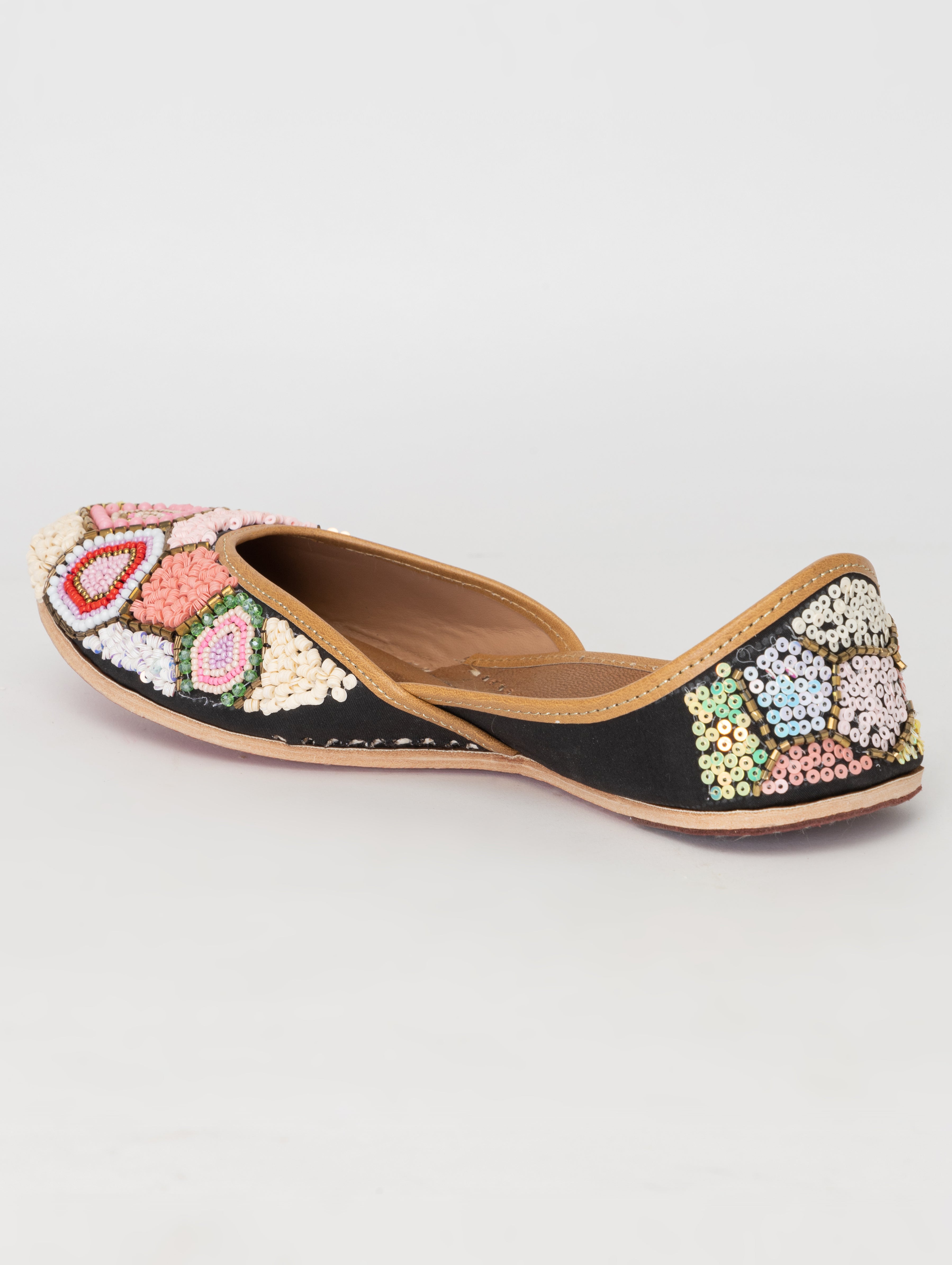 Black Beaded Juttis – Handcrafted Traditional Slip-Ons