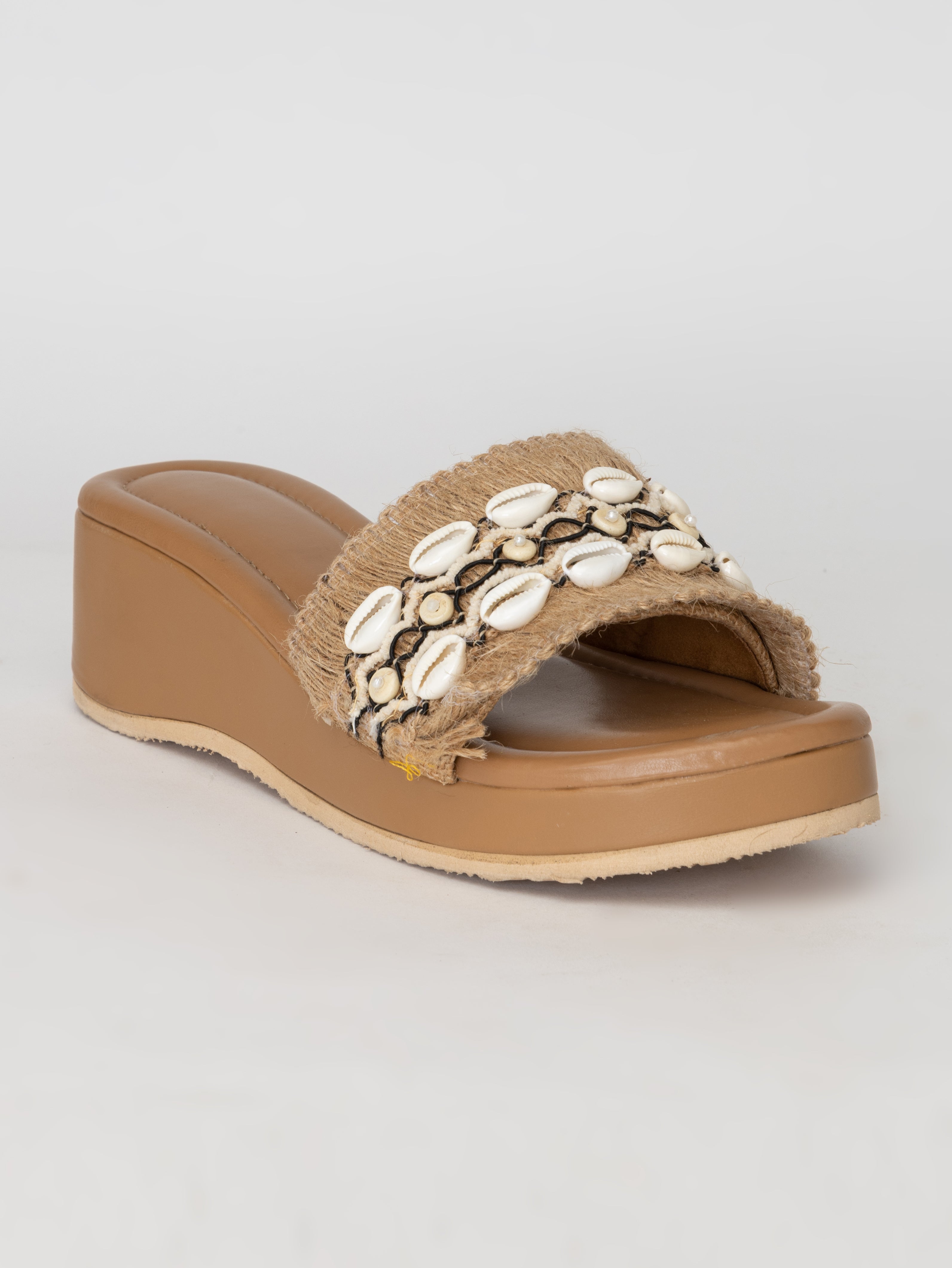 Beige Seashell Block Heels – Coastal-Inspired Slip-On Sandals